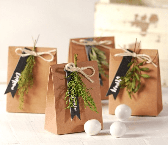¿Cómo envolver los regalos de tus invitados?